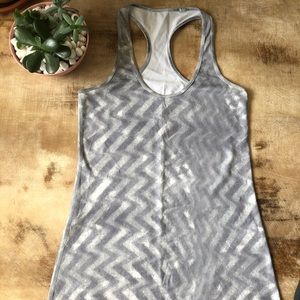 LULULEMON Cool Racerback Grey stripe size 6
